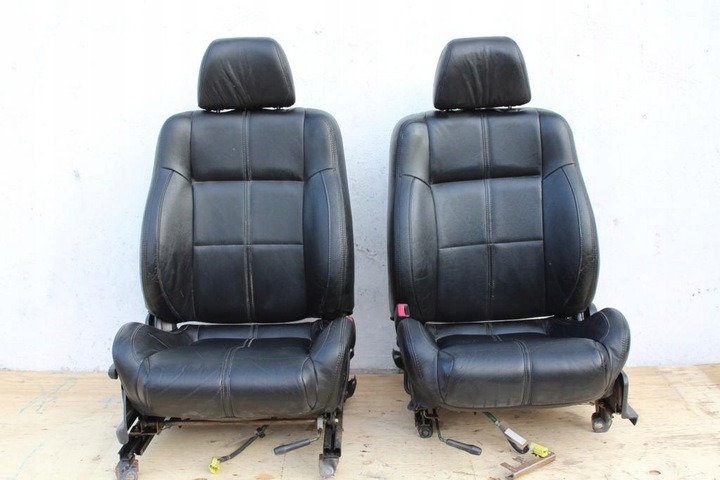 2002-2007 Subaru Impreza Black Leather /Seats/Pair
