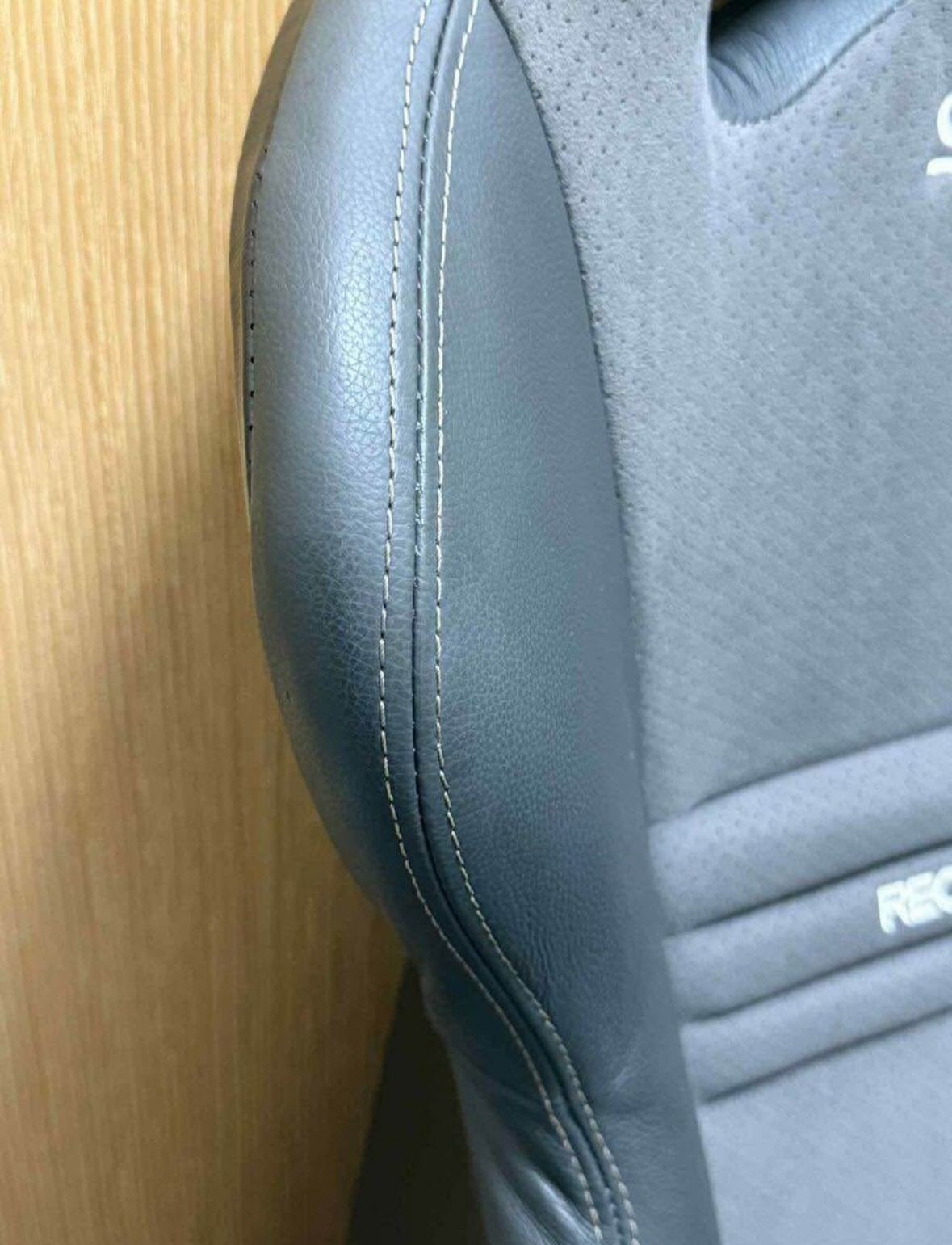 Subaru Impreza STI S204 Recaro Carbon Fiber Front Seats – Like New (Ultra Rare) - Image 8