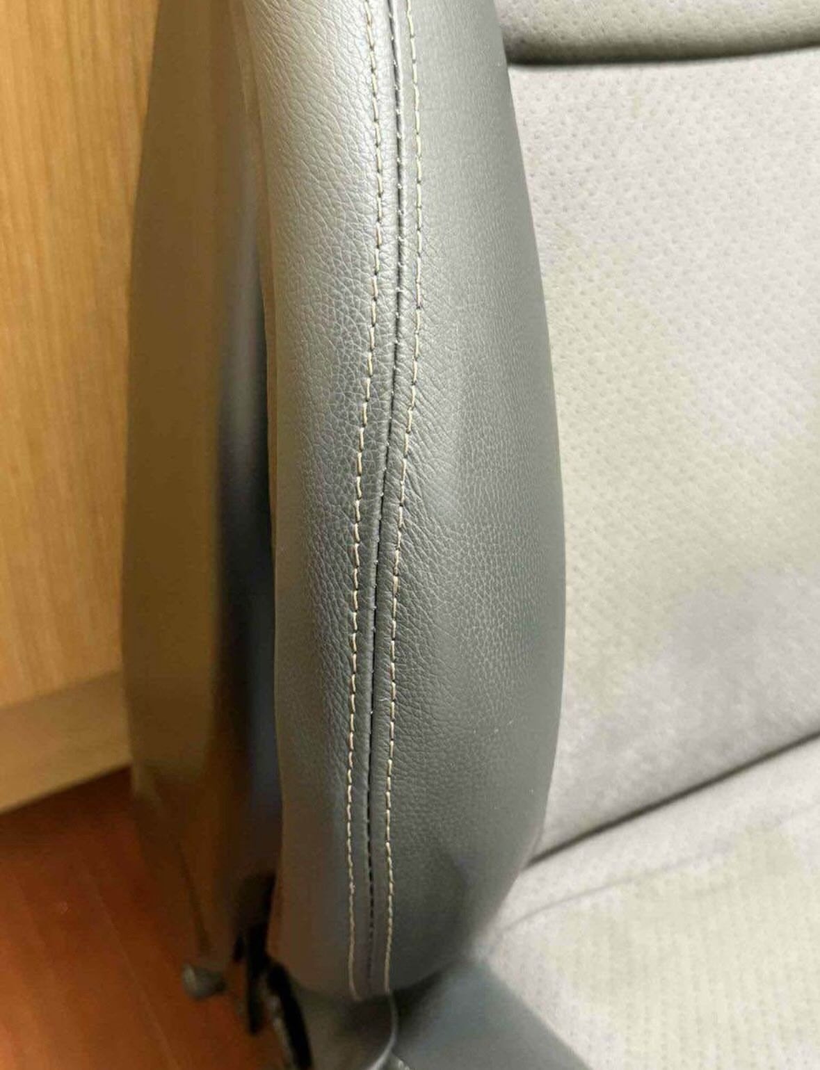 Subaru Impreza STI S204 Recaro Carbon Fiber Front Seats – Like New (Ultra Rare) - Image 7